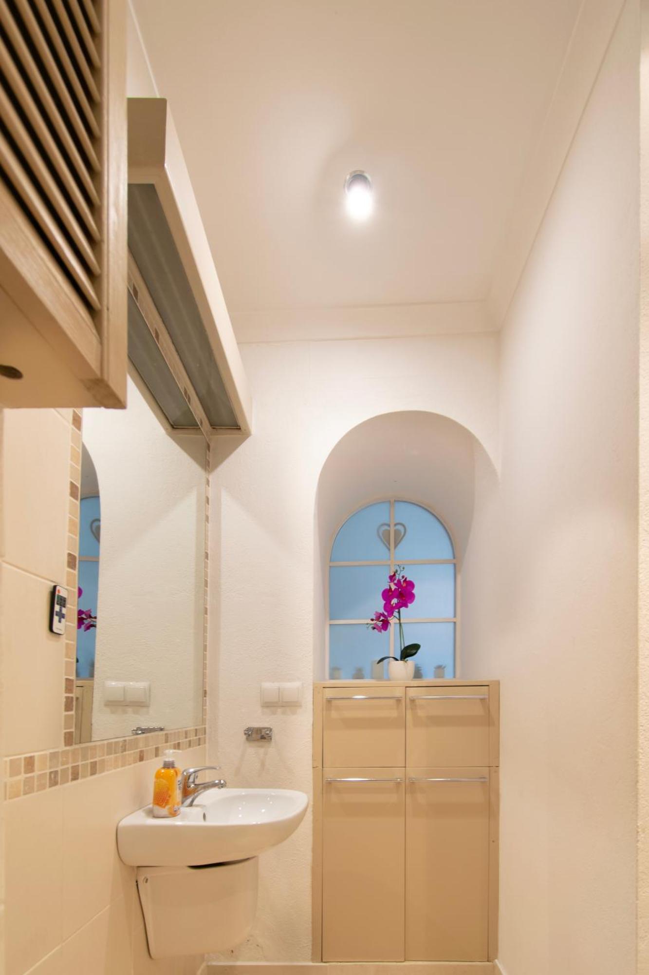 Stylish 2 Bedroom Apartment Morsztynowska Street Krakau Buitenkant foto